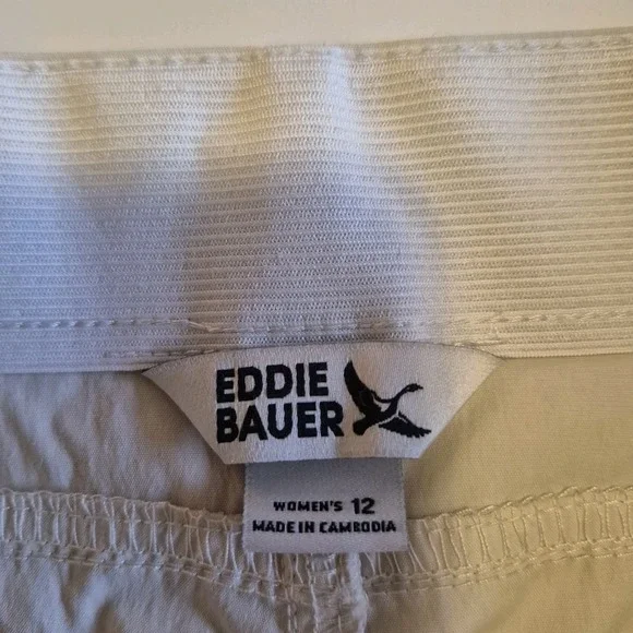 Eddie Bauer W 12 Coastal Utility Preppy Coastal Hiking Shorts Khaki Patch Pocket - Picture 3 of 5